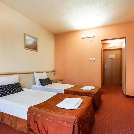 Otel Brod - Free Parking
