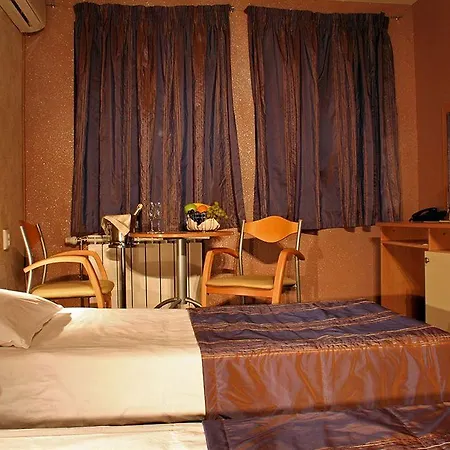 Otel Brod - Free Parking Sofya