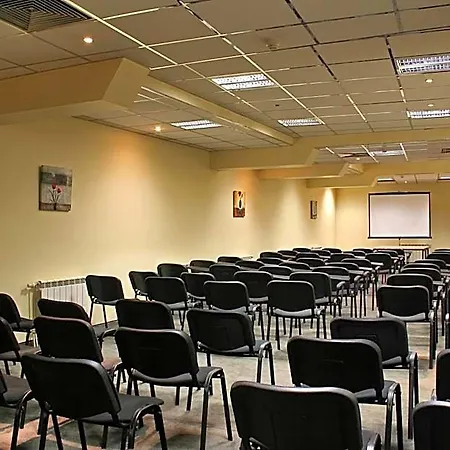 брод - безплатен паркинг Хотел София