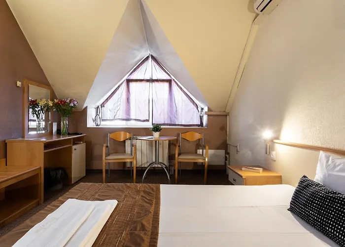 Hotel Brod - Free Parking