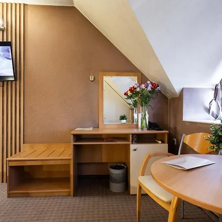 Brod - Free Parking 3*