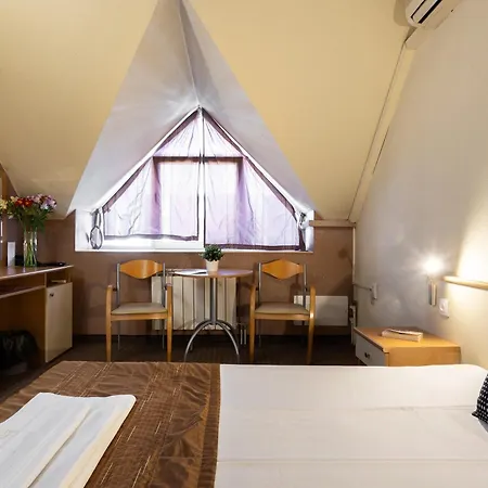 Hotel Brod - Free Parking