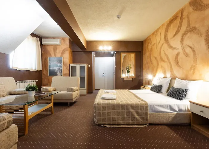 Brod - Free Parking Hotel 3*