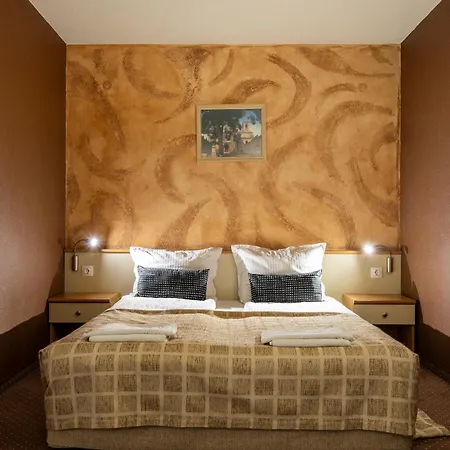 Hotel Brod - Free Parking